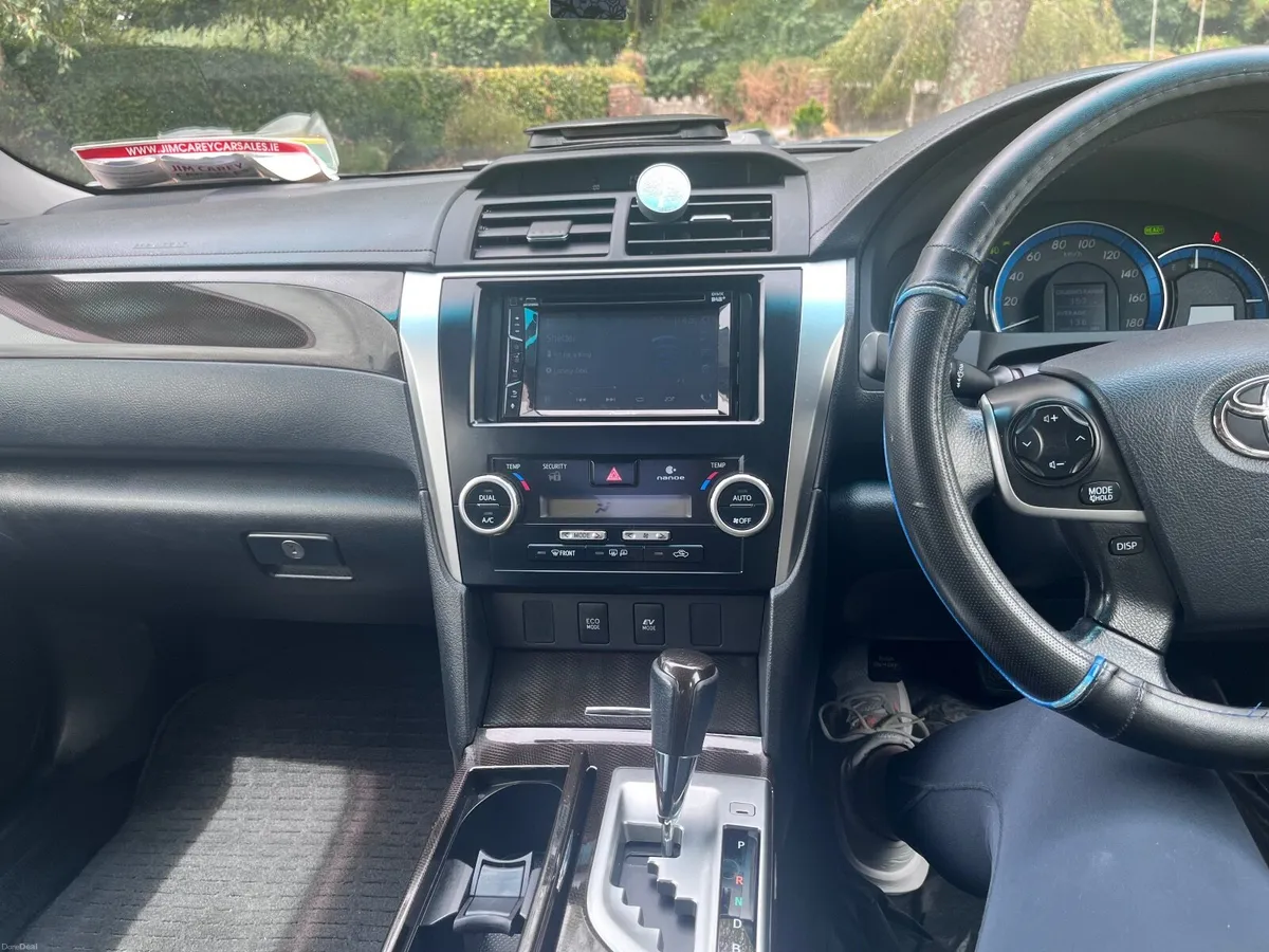 Toyota Camry 2012 - Image 3