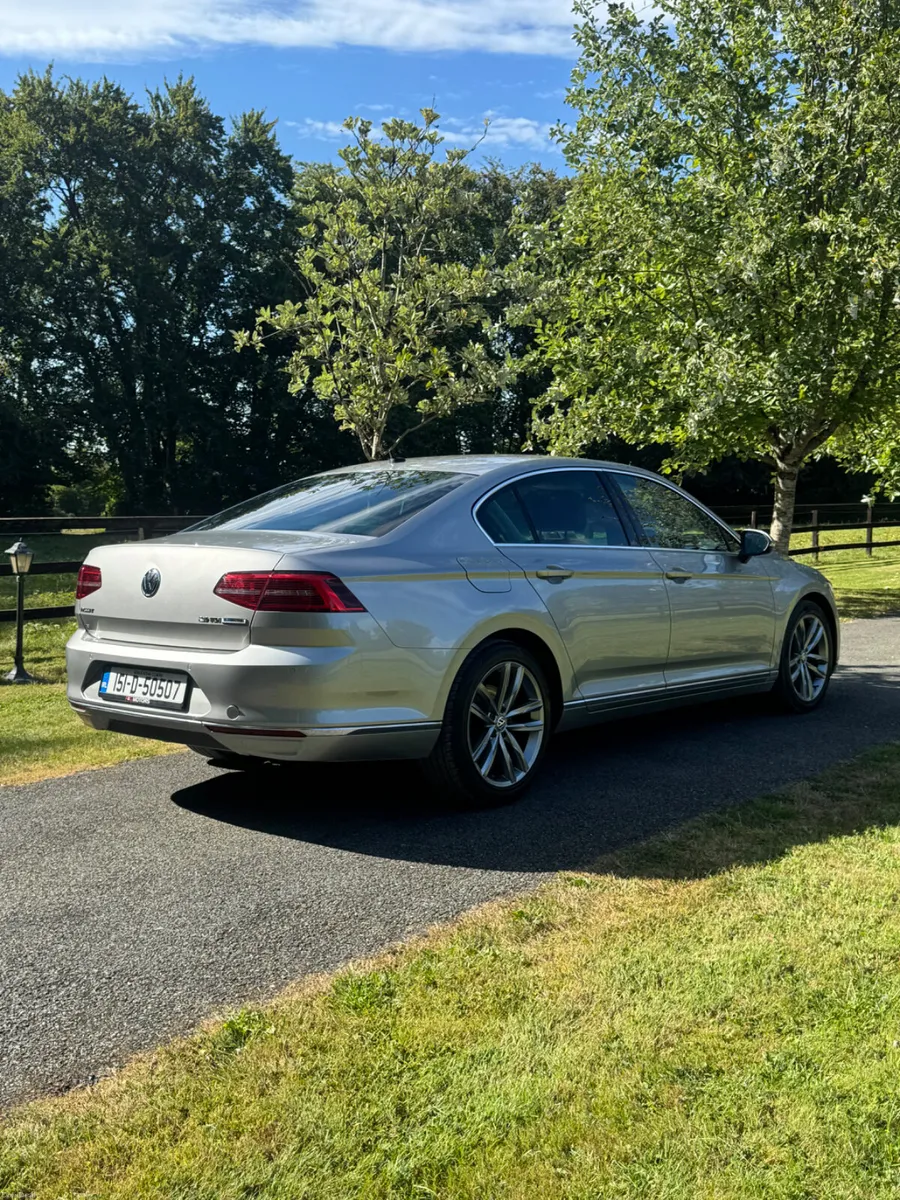 Volkswagen Passat GT 2.0TDI Bluemotion - Image 3