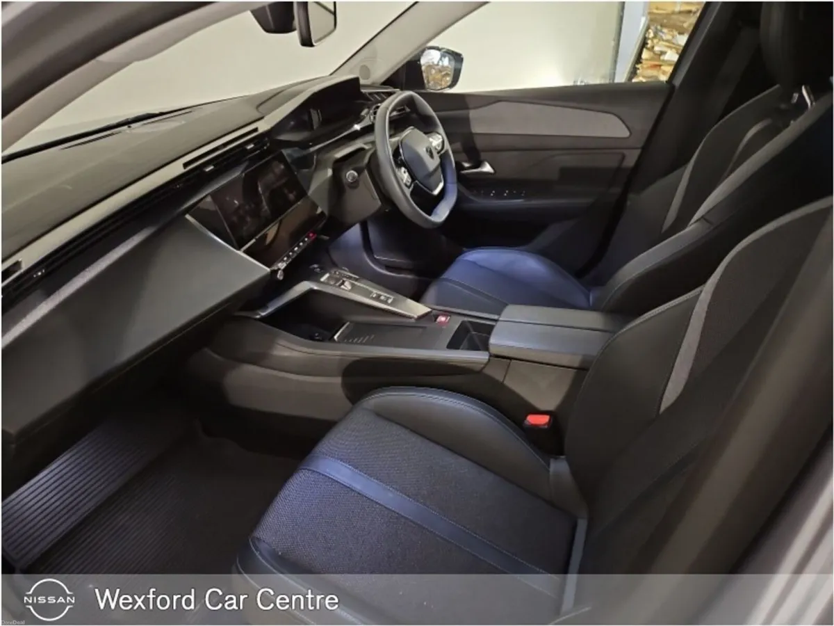 Peugeot 308 1.2 Puretech 130bhp Allure Auto - Image 6