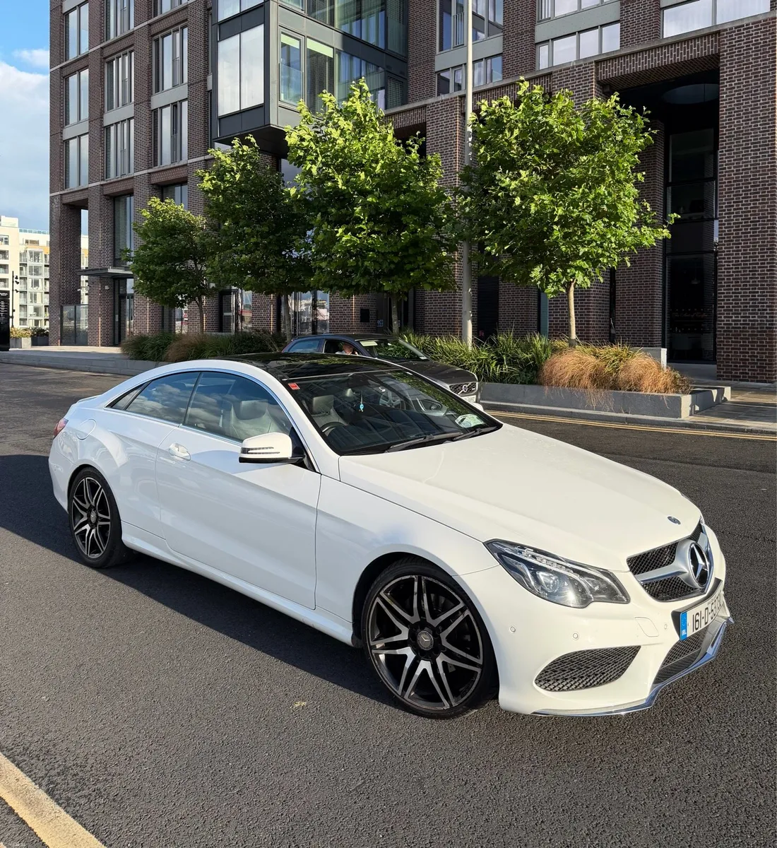 Mercedes E-Class E220d AMG Sport Coupe-Sunroof -16 - Image 1
