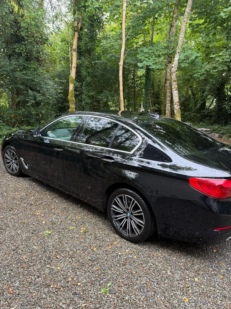 Bmw 5 series - Image 3