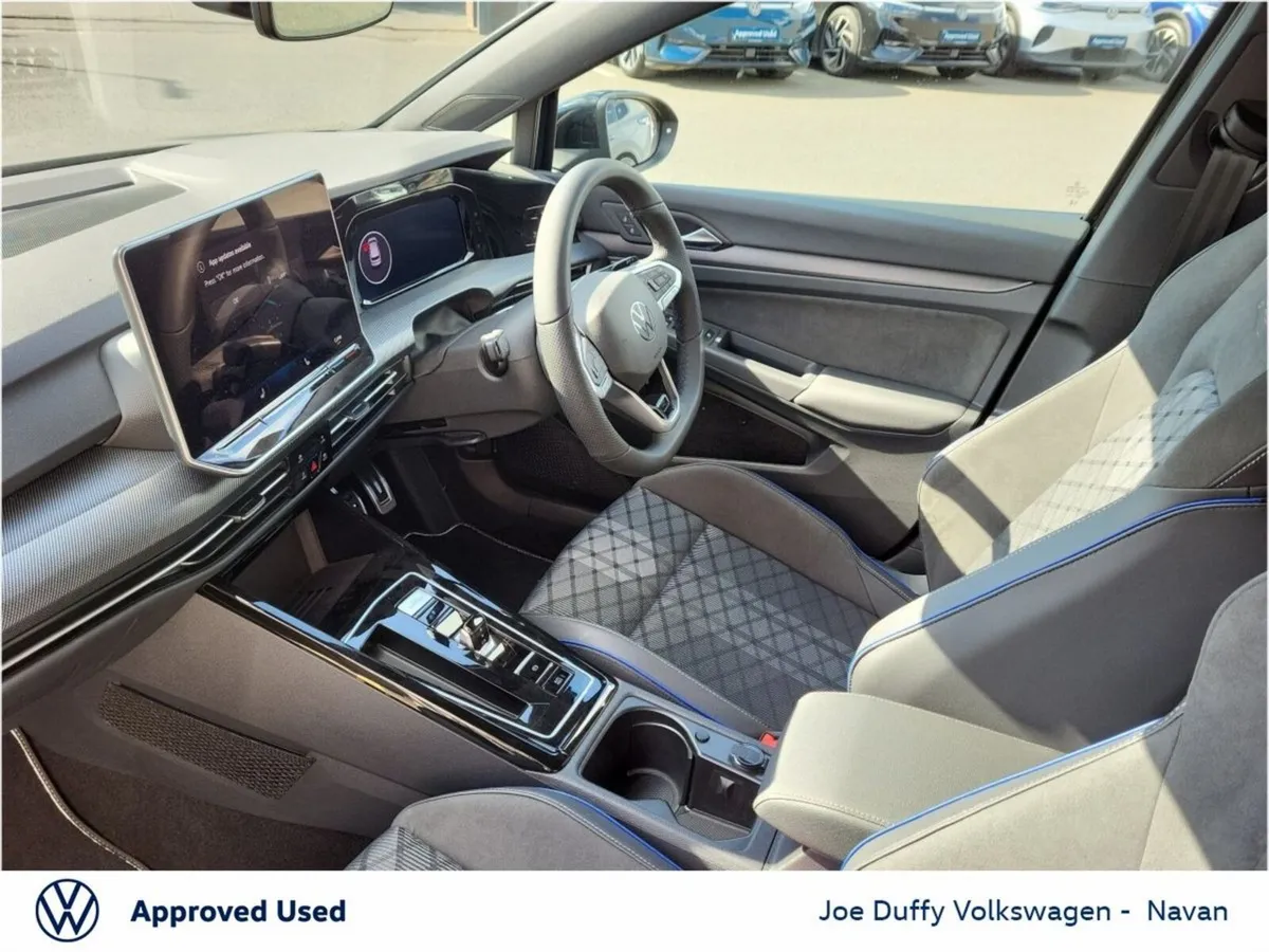 Volkswagen Golf R-LINE 1.5TSI 116HP AUTO - Image 4