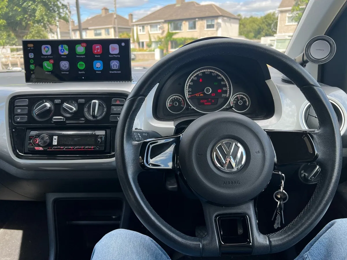 Vw up! Apple car play, Automatic - Image 2
