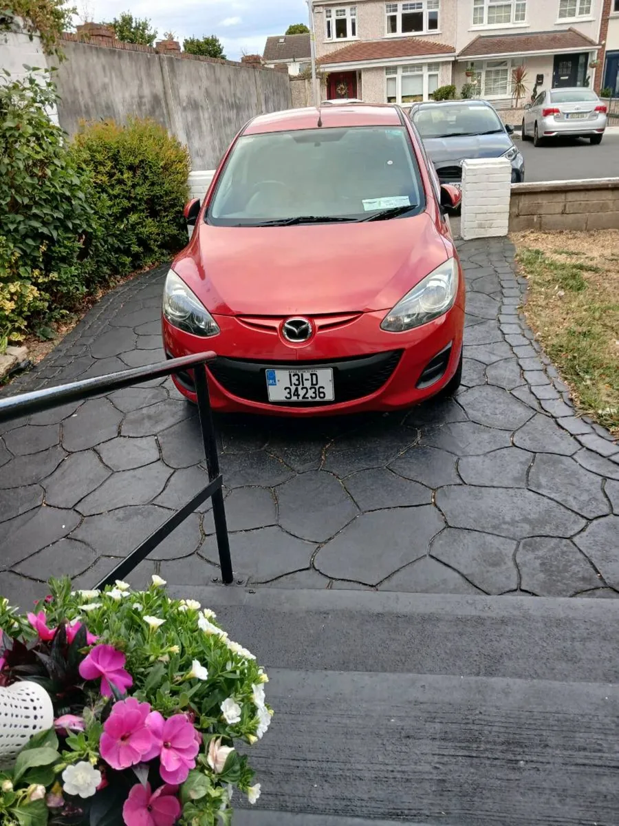 Car - Image 1