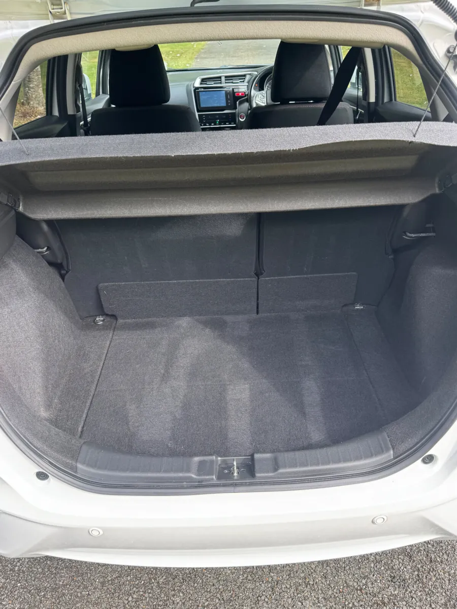 Honda Jazz 1.3 i-VTEC EX CVT AUTO 162 - Image 5