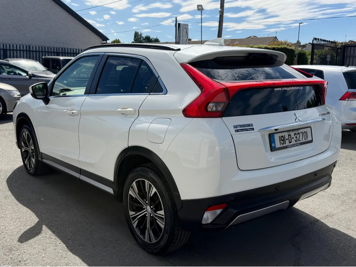 Mitsubishi Eclipse Cross ECLIPSE INTENSE - Image 6