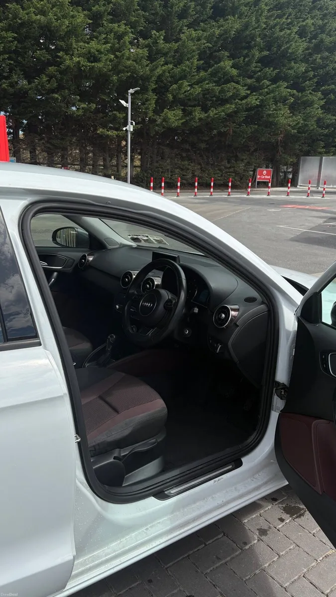 Audi A1 2015 Low 57,000km 1.0 TFSI - Image 6