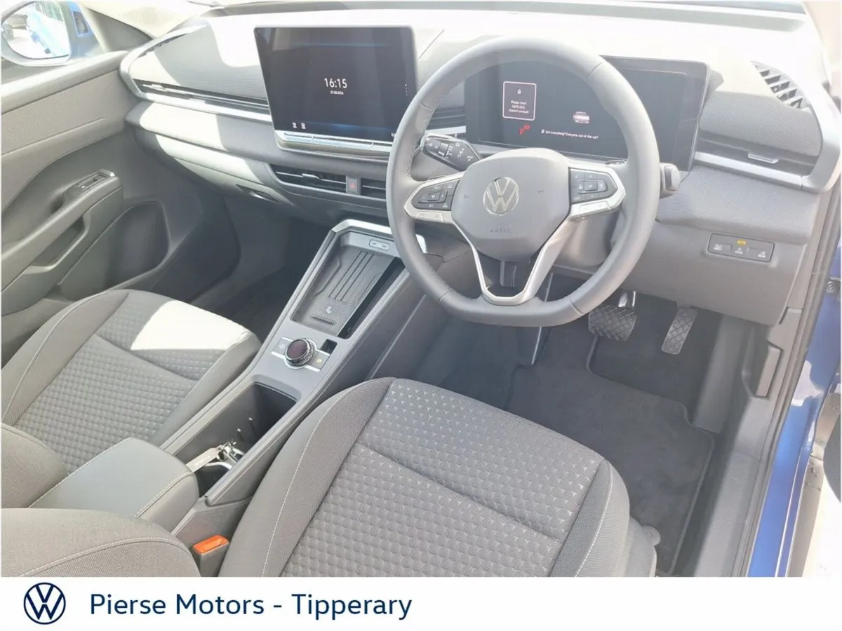 Volkswagen T-Roc LIFE 1.5TSI 116HP MHEV - Image 2