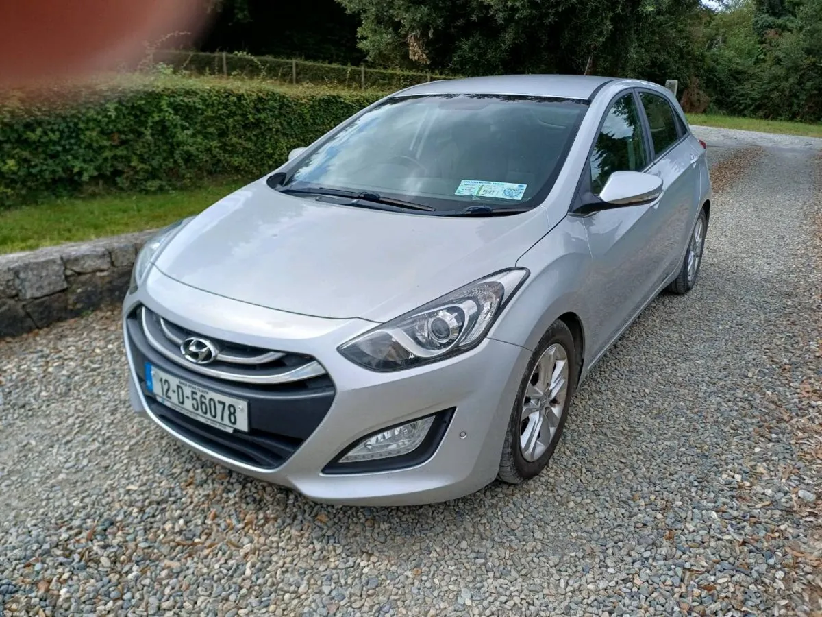 Hyundai i30 2012 - Image 2