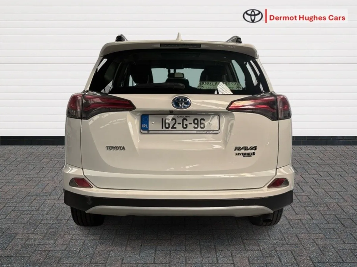 Toyota RAV4 2.5 HYBRID LUNA AUTO - Image 4