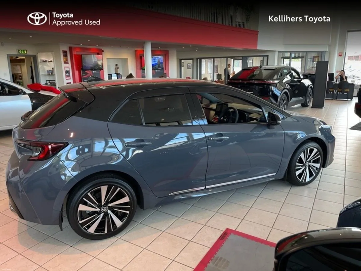 Toyota Corolla HYBRID ELECTRIC LUNA SPORT - Image 3