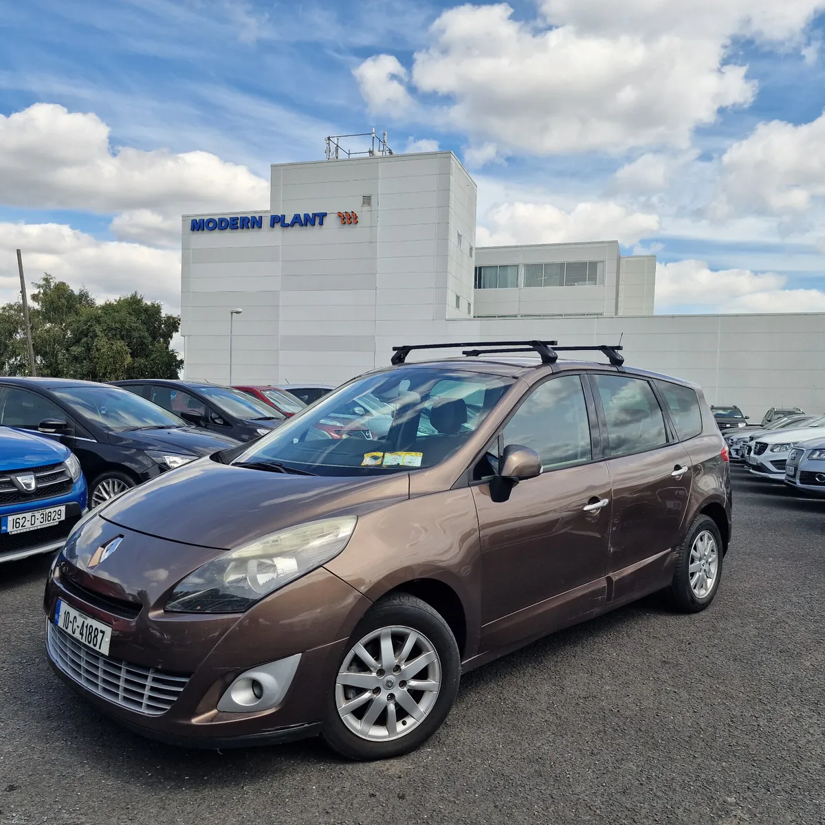 Renault Grand Scenic 2010 7 Seats - Image 1