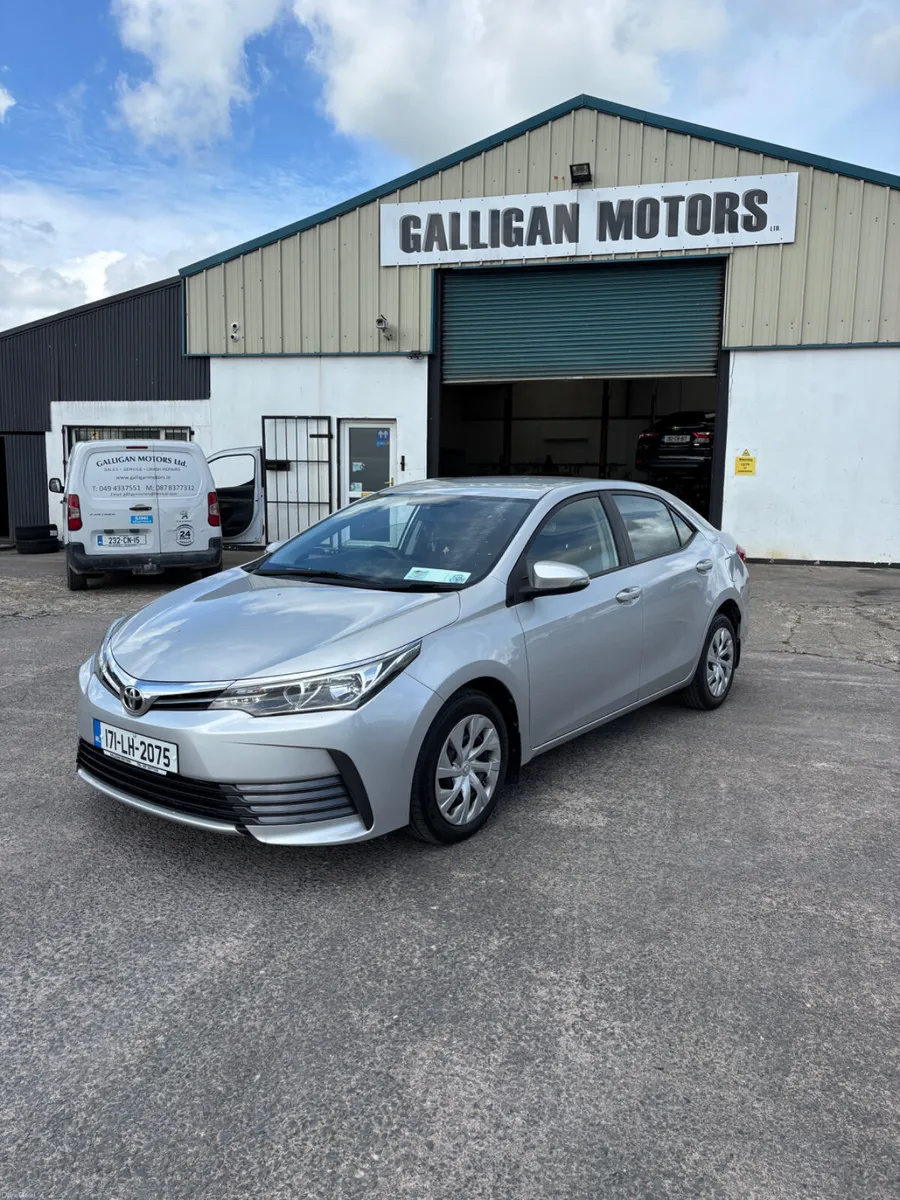 Toyota Corolla 2017 - Image 4