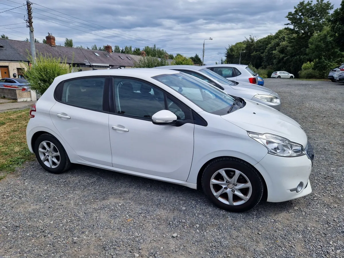 Peugeot 208 2013 - Image 3