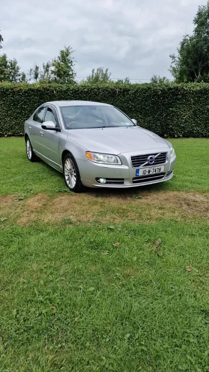 2010 Volvo S80 Executive 2.4L D5 5 Cyl NCT 04/27 - Image 1
