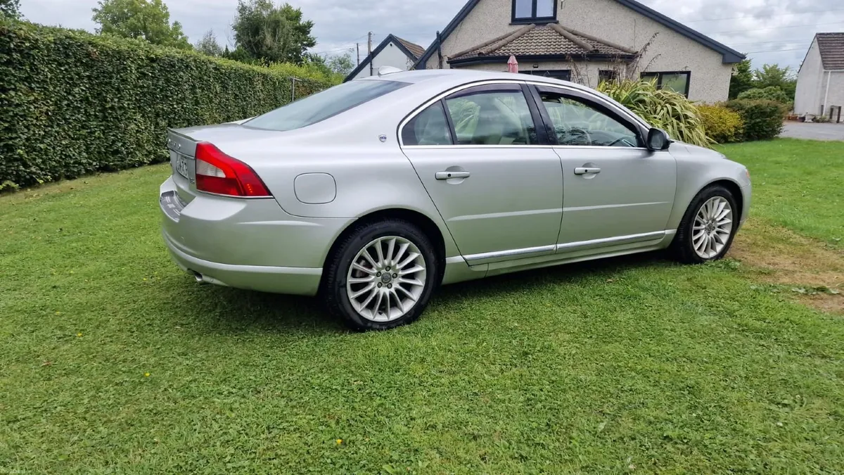 2010 Volvo S80 Executive 2.4L D5 5 Cyl NCT 04/27 - Image 3