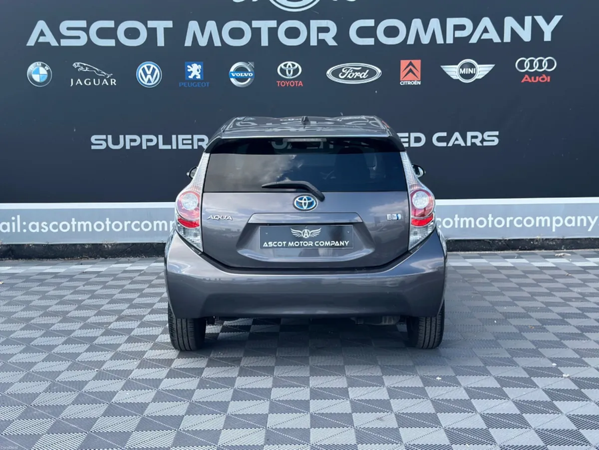 Toyota Aqua 1.5 Petrol Hybrid - Image 6