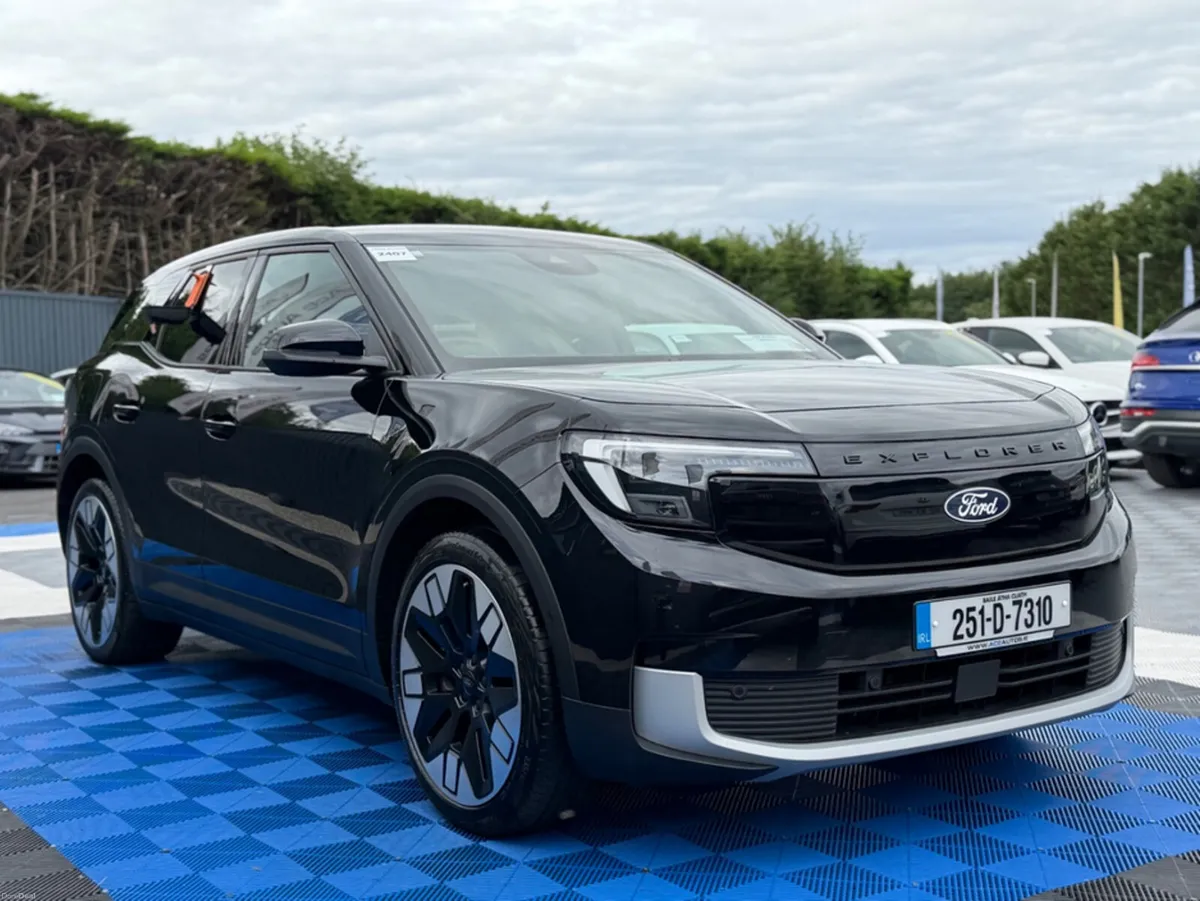Ford Explorer PREMIUM 77KWH - ELECTRIC -AUTO - 12M - Image 4
