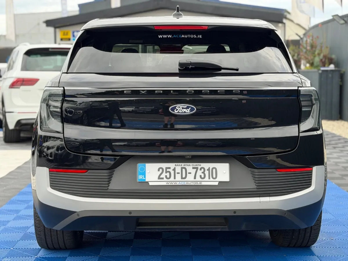 Ford Explorer PREMIUM 77KWH - ELECTRIC -AUTO - 12M - Image 6