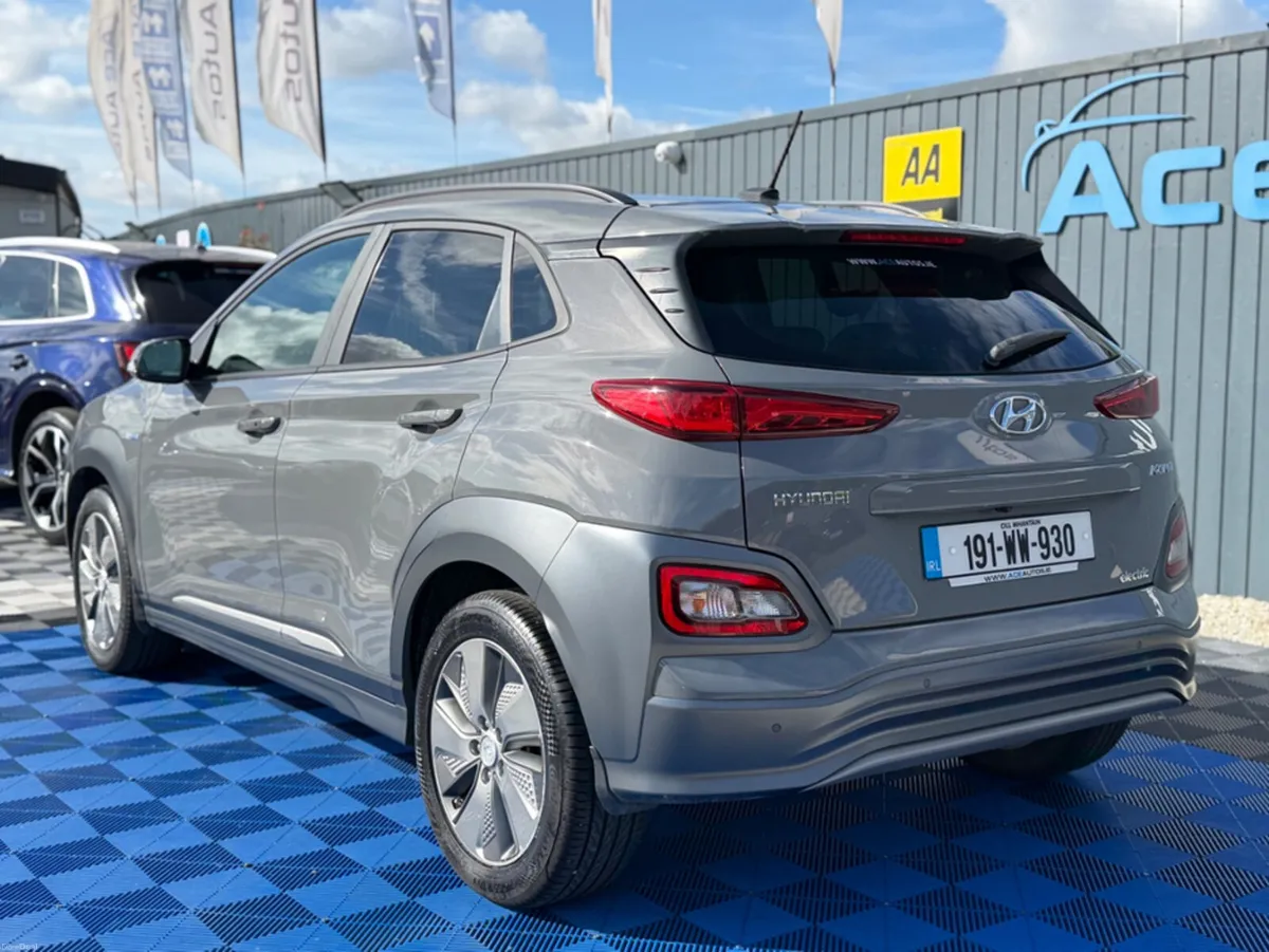 Hyundai KONA ** DEPOSIT TAKEN ** KAUAI ELECTRIC 5D - Image 5