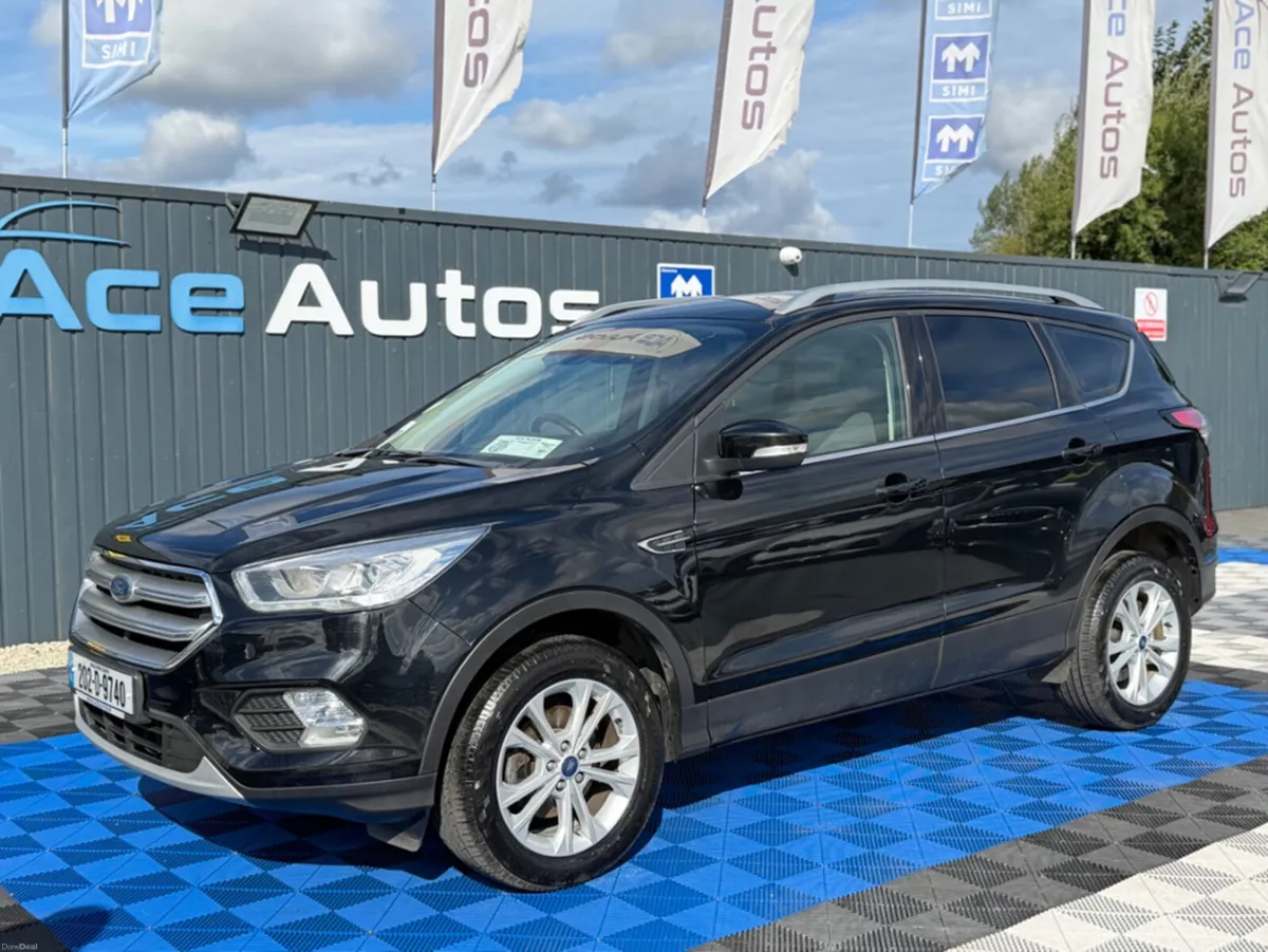 Ford Kuga TITANIUM - 4 SEATS - 1.5 DIESEL - MANUAL - Image 3
