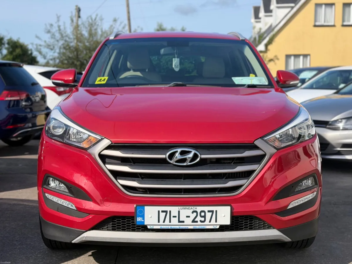 Hyundai Tucson EXECUTIVE - Image 2