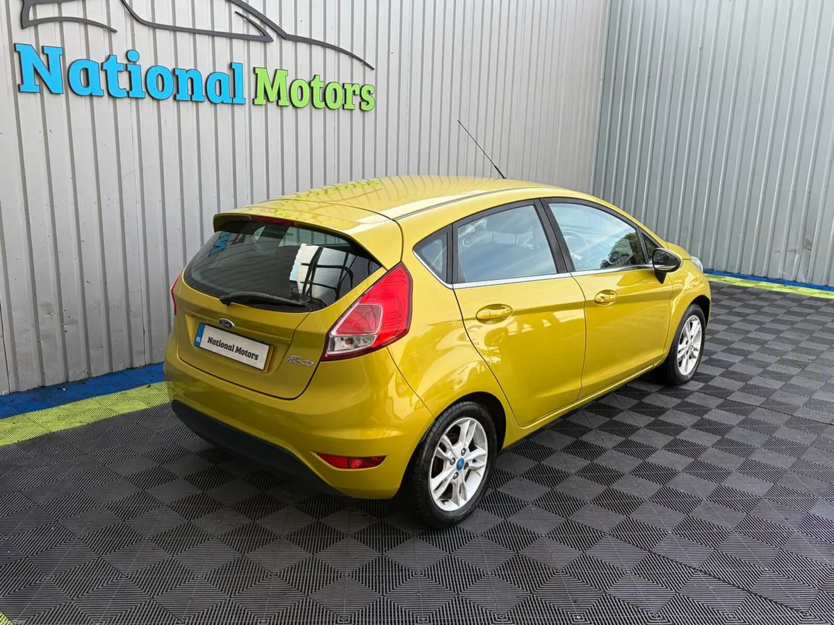 2015 Ford Fiesta 1.2 PETROL - SPECIAL EDITION - Image 3