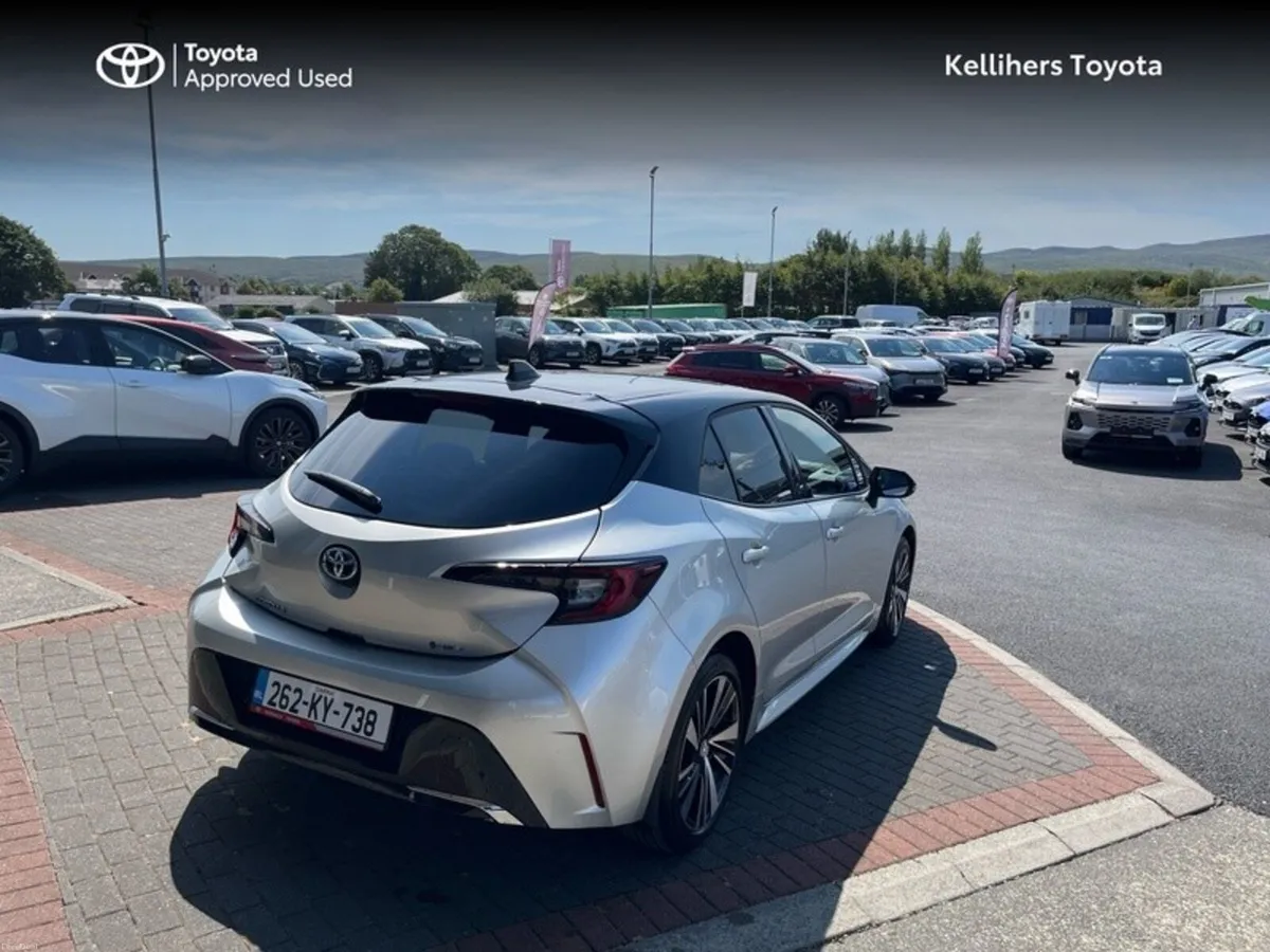 Toyota Corolla LUNA SPORT - Image 2