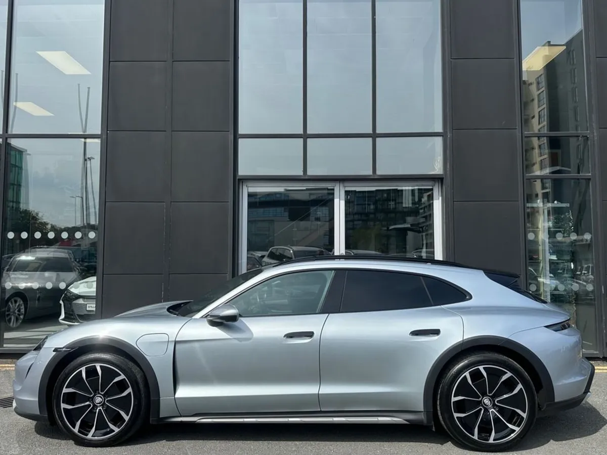 Porsche Taycan 4 Cross Turismo 93kw 5str Auto EV - Image 5