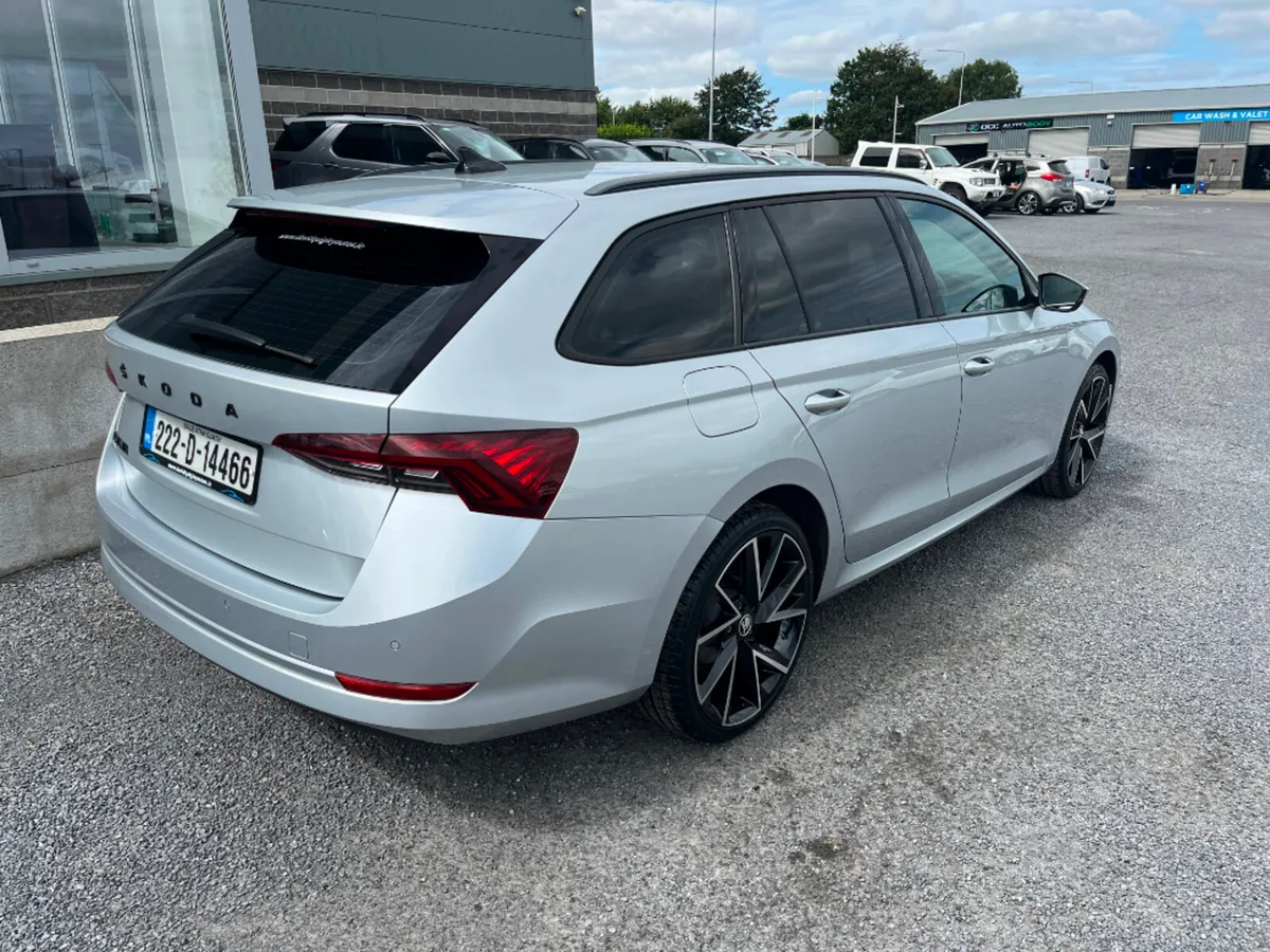 Skoda Octavia COMBI AMB 2.0tdi 115HP 5DR*QUALITY A - Image 3