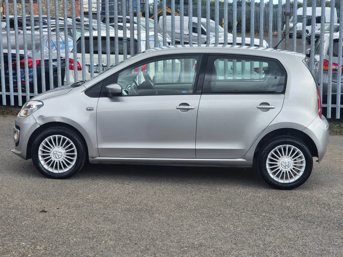 2013 VW UP HILINE  AUTOMATIC €5900 - Image 3