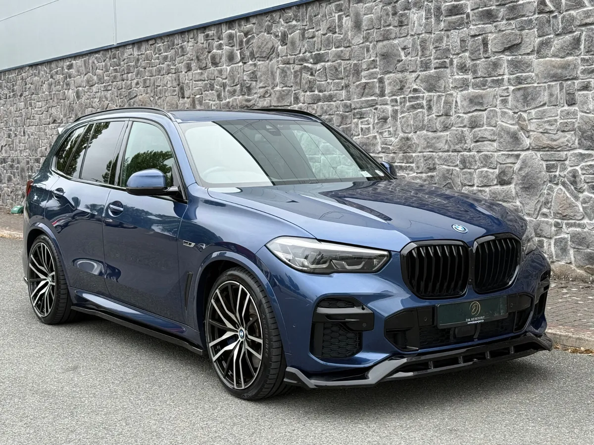 2021 BMW X5 M Sport PRO X-Drive M Performance 45E - Image 5