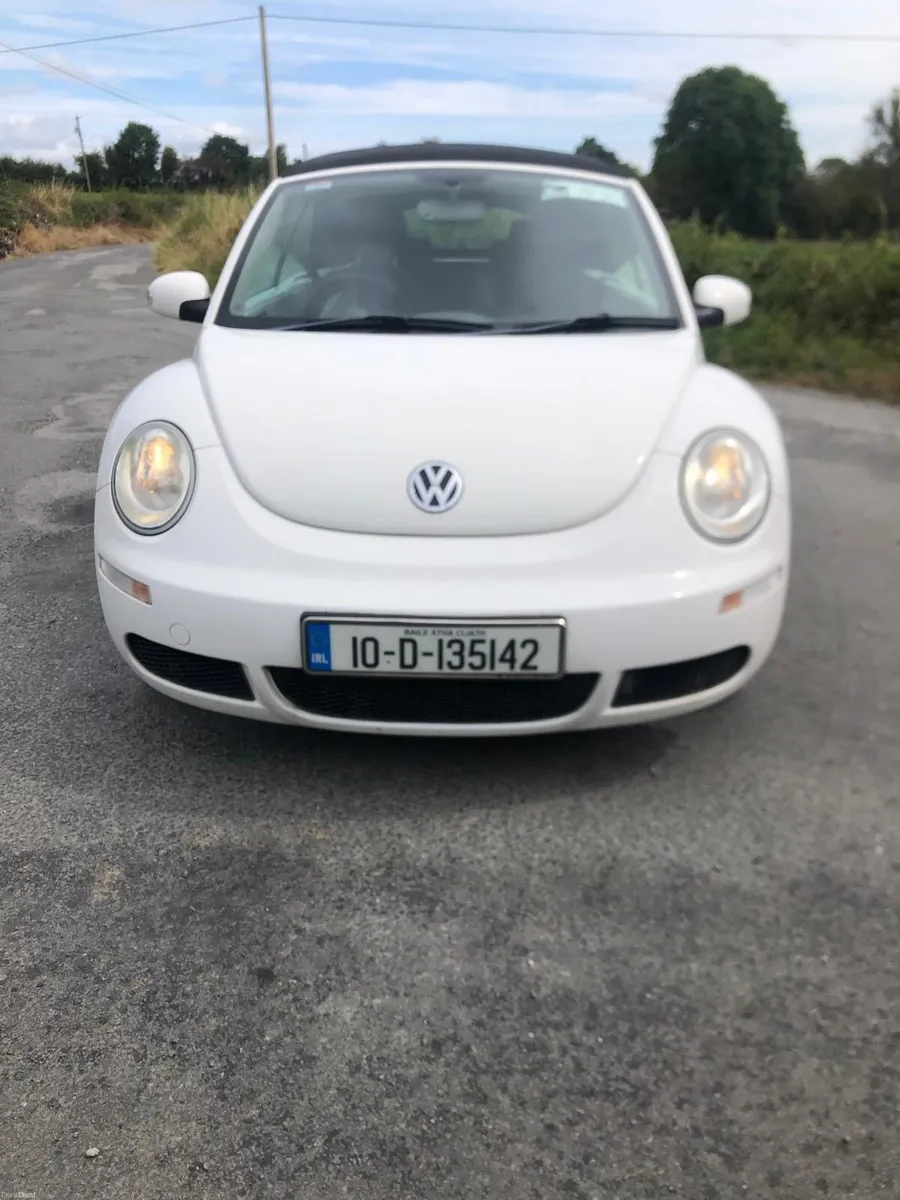 Vw beetle Cabriolet 2010 - Image 2