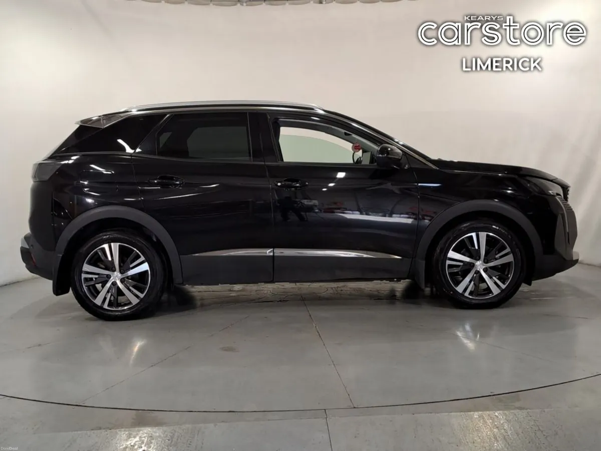 Peugeot 3008 1.5 BlueHDi 130bhp Allure Auto - Image 2