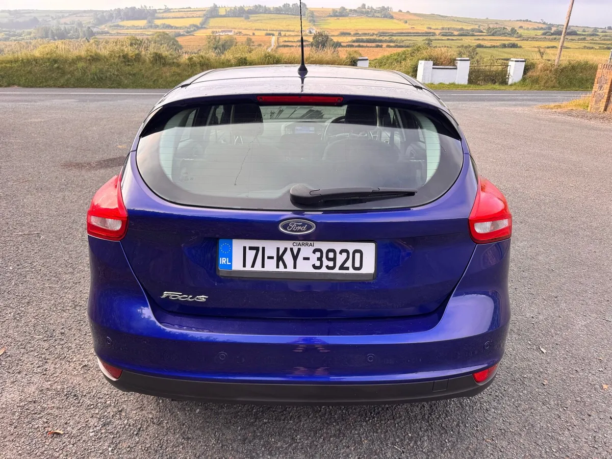2017 Ford focus Titanium - Image 6