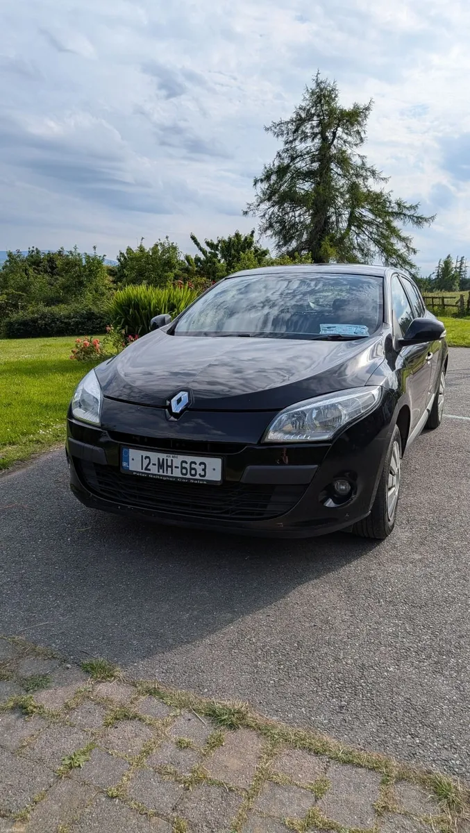 Renault Megane Hatchback 2012 - Image 1