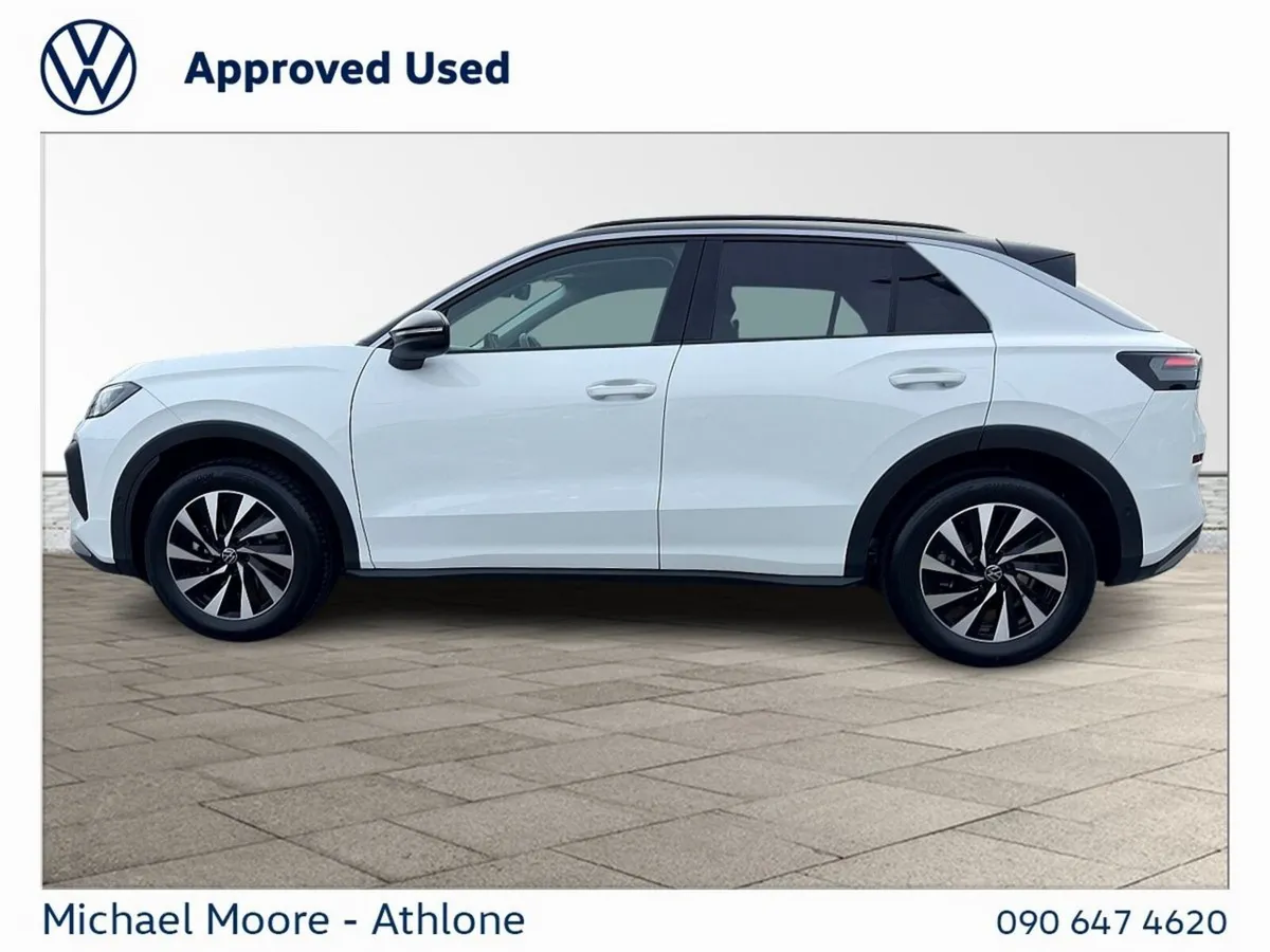 Volkswagen T-Roc LIFE 1.5TSI 116HP MHEV - Image 5