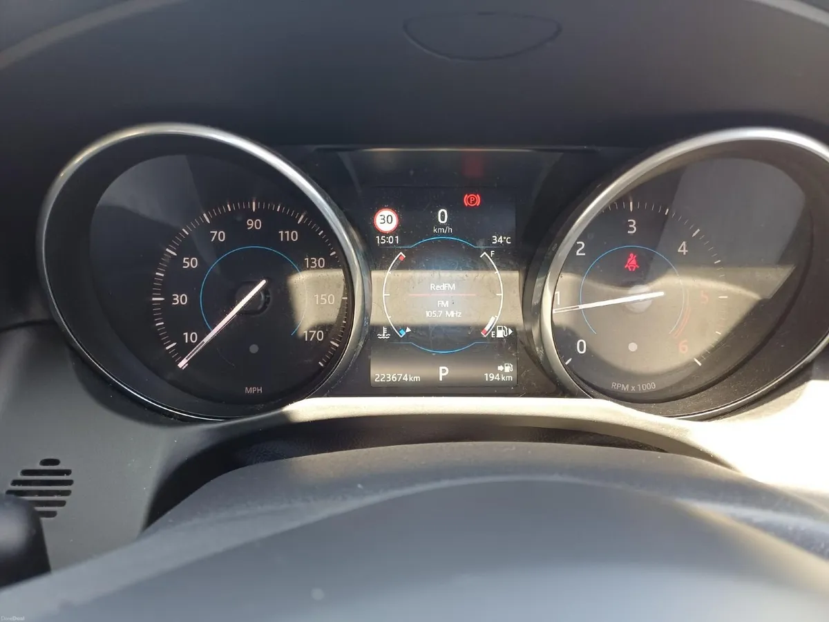 Jaguar XF 2016 - Image 2
