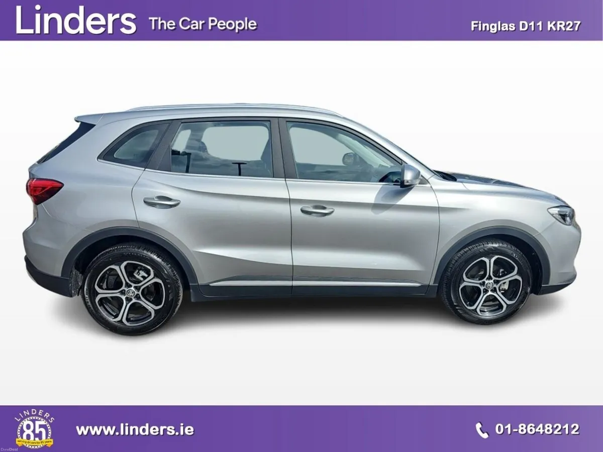 MG ZS Excite HEV - Image 4