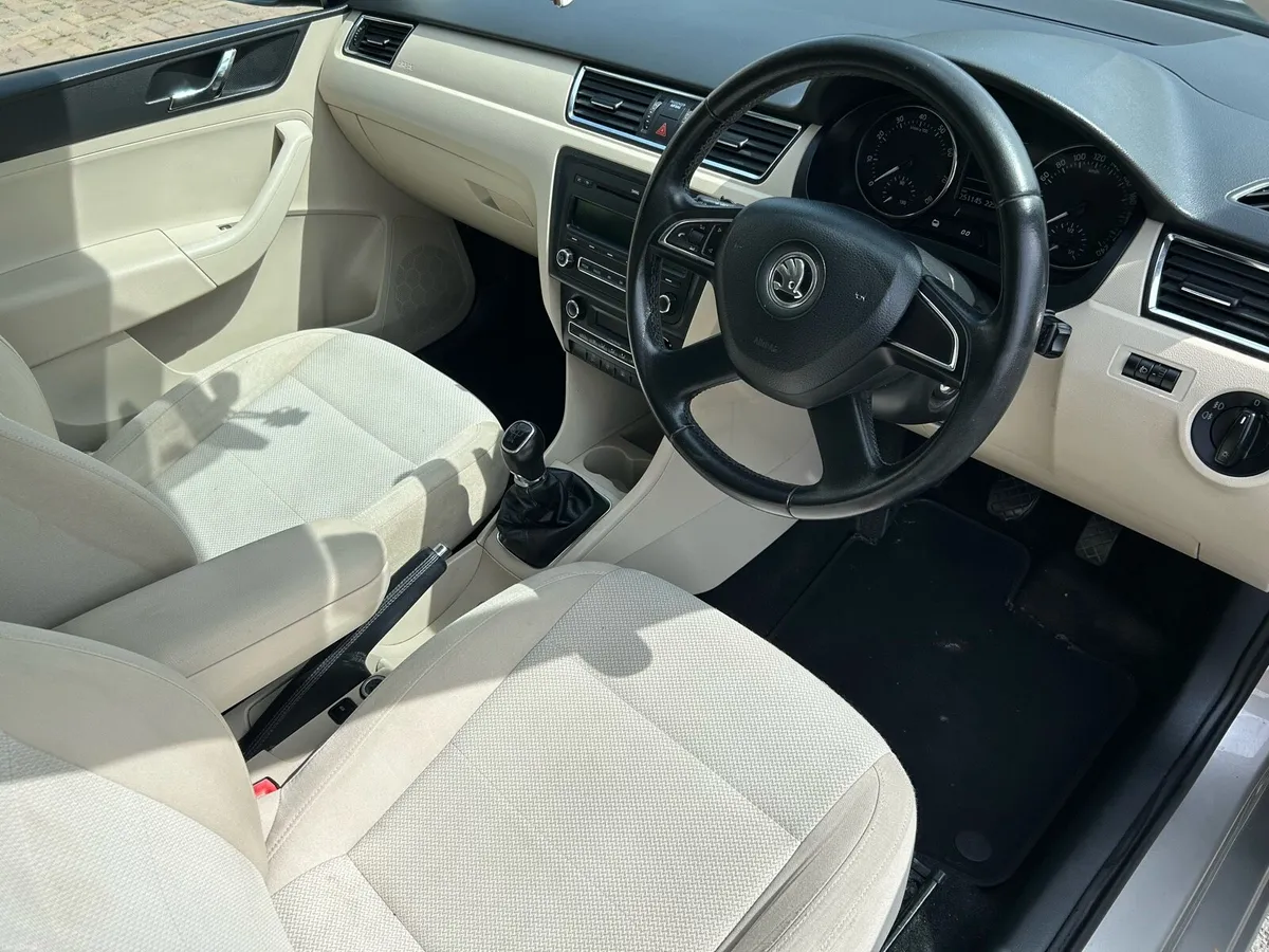 131 SKODA RAPID 1.2 TSI ELEGANCE €3,950 - Image 6