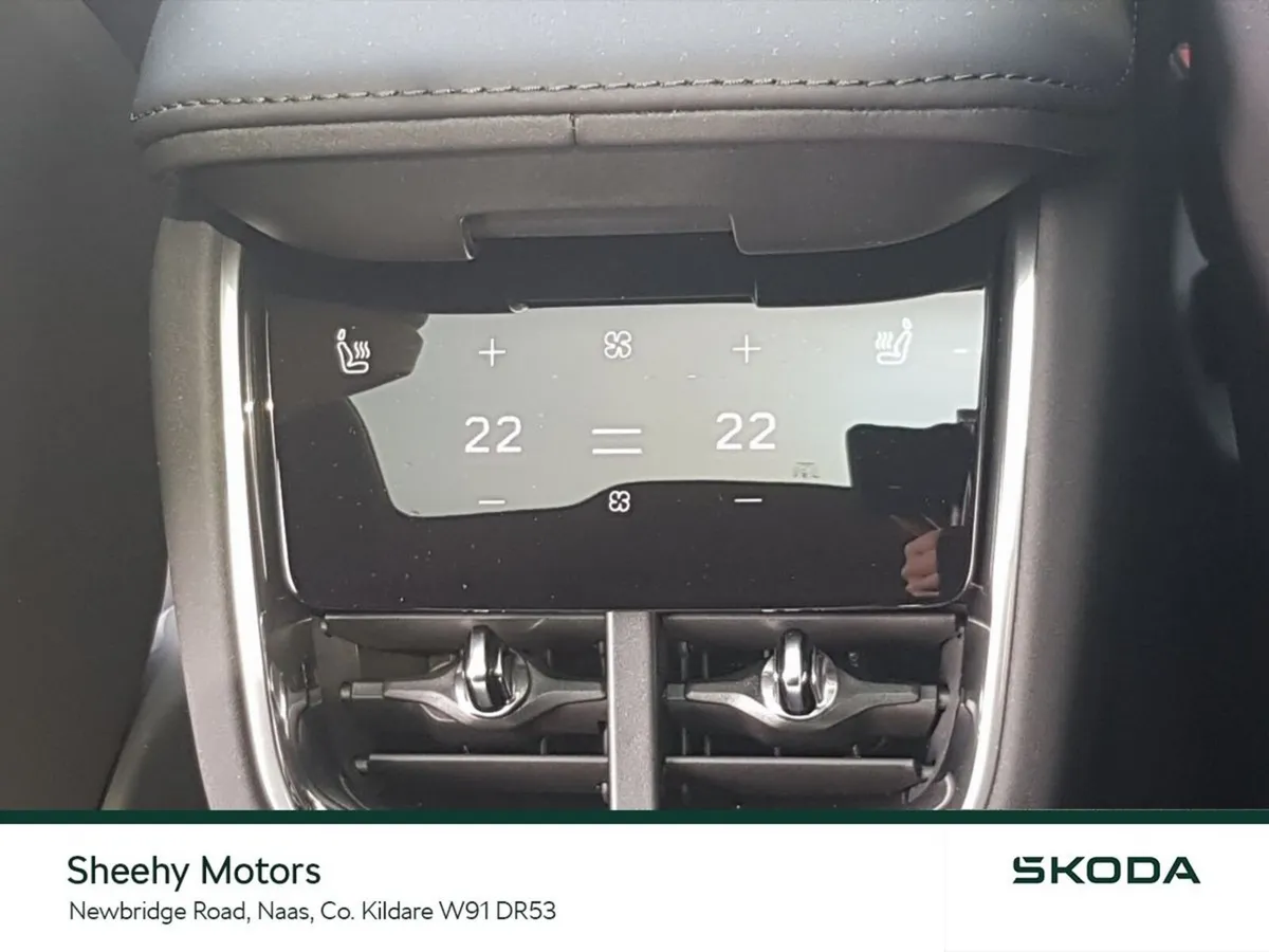 Volvo ES90 Extended Range Electric Plus - Image 3