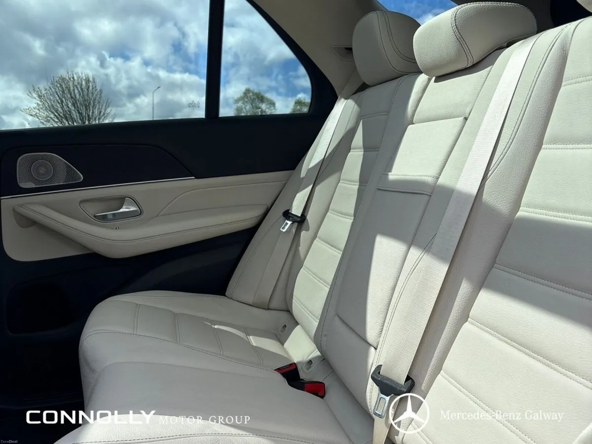 Mercedes-Benz GLE GLE 350De AMG Line 4Matic *Multi - Image 6