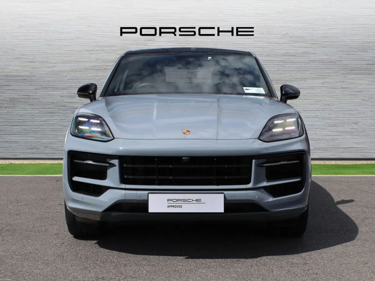 Porsche Cayenne  E-Hybrid Coupe - Image 5