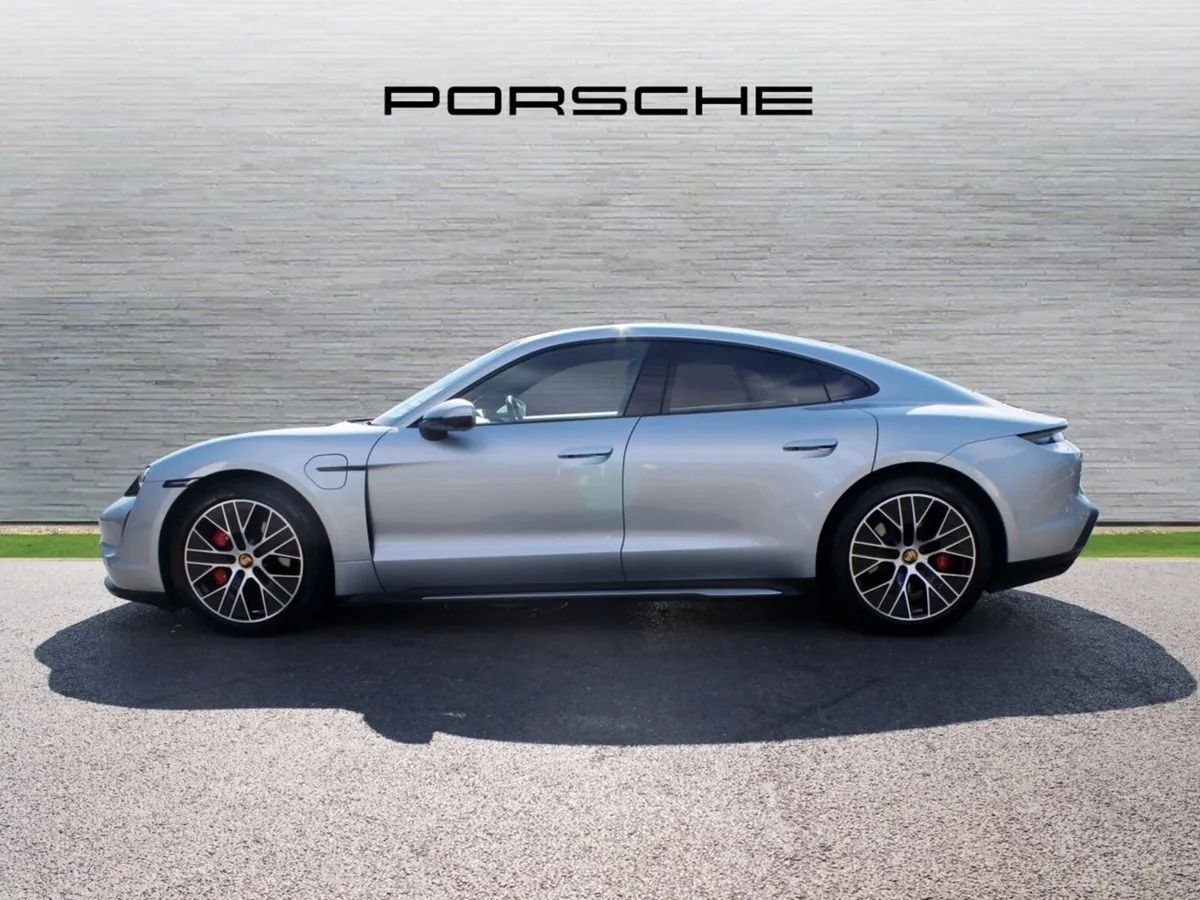 Porsche Taycan 4S - Image 3