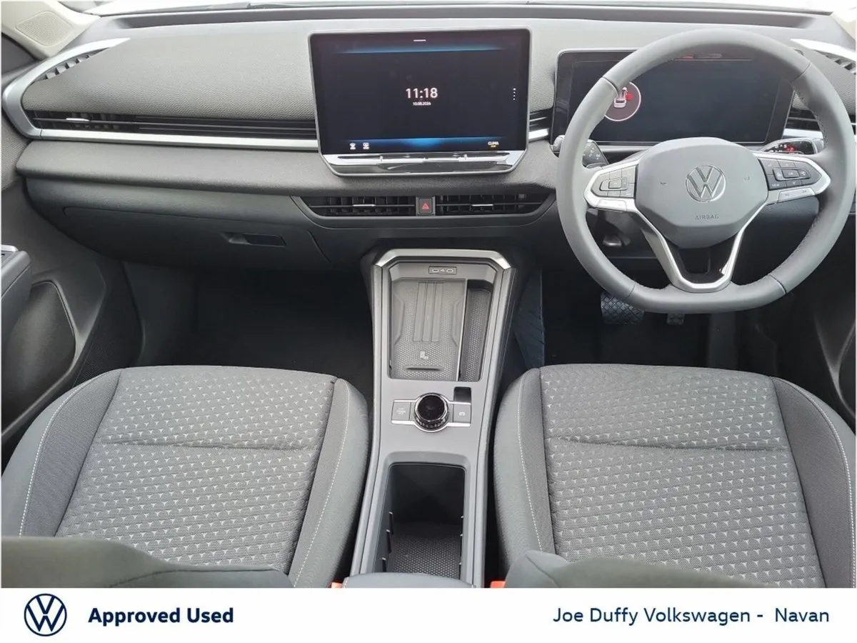 Volkswagen T-Roc LIFE 1.5TSI 116HP AUTO - Image 2