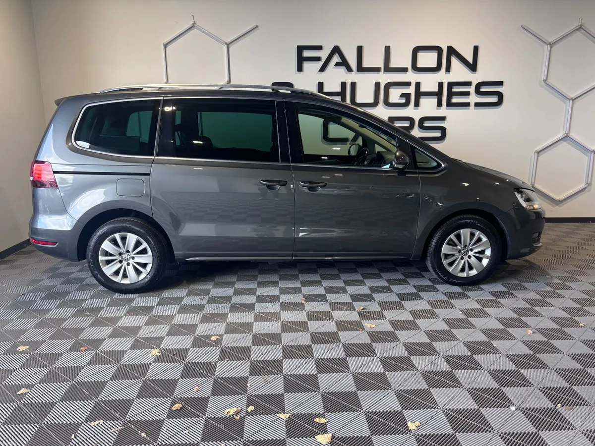 VOLKSWAGEN SHARAN BLUEMOTION 2.0 TDI MANUAL 6SPEED - Image 4