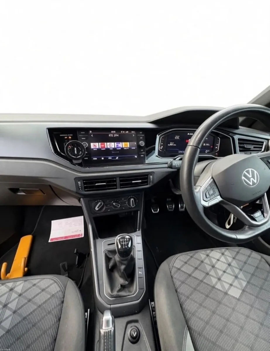 Volkswagen Polo 2022 - Image 5