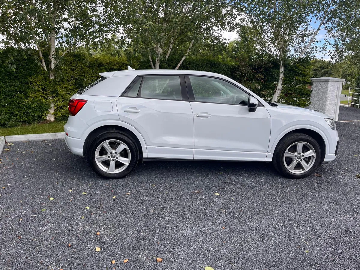 Audi Q2 1.0TSI S-Tronic SE - Image 4