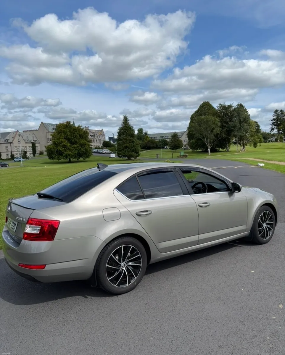 Skoda Octavia - Image 6
