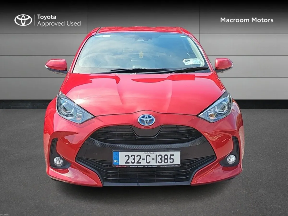 Toyota Yaris HYBRID L/SPORT 1.5 - Image 5